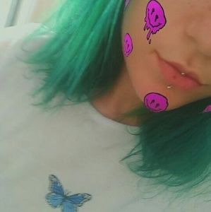 Meet your Posher, Sarina